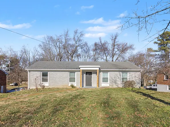 652 Harding Pl, Nashville, TN 37211