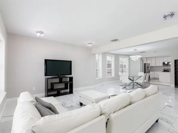 5702 Ellsworth Ave, Dallas, TX 75206