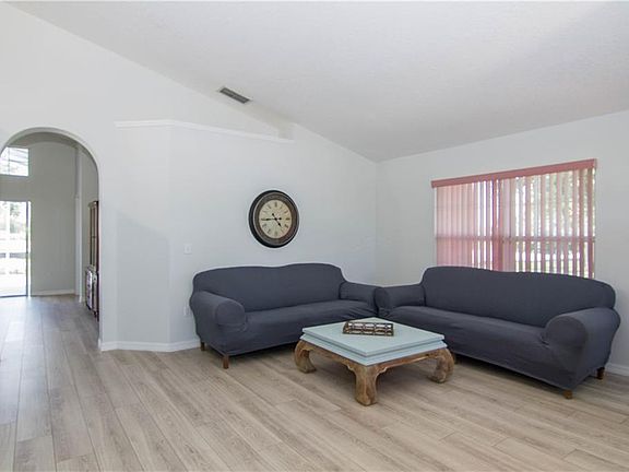 3rd image of 16847 Rockwell Heights Ln