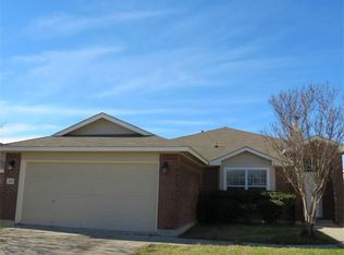 112 Wilderness Trl, Elgin, TX 78621