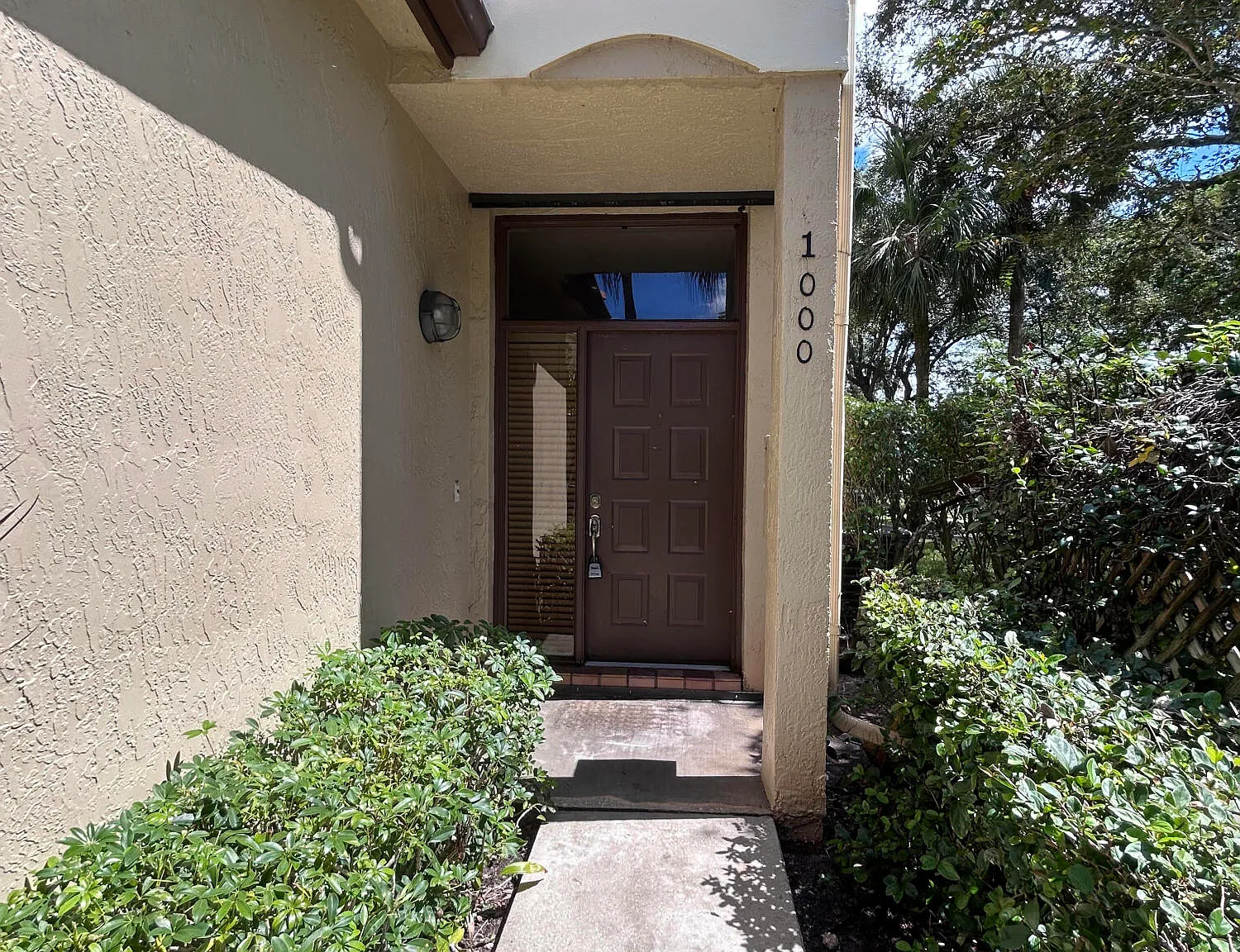 2 bed, 2.0 bath, 1380 sqft, $3,200 — Photo 2