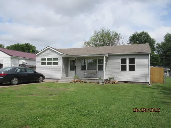 924 M St NW, Miami, OK 74354