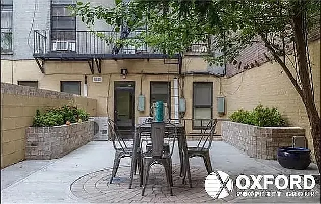 Rented by Oxford Property Group | media 17