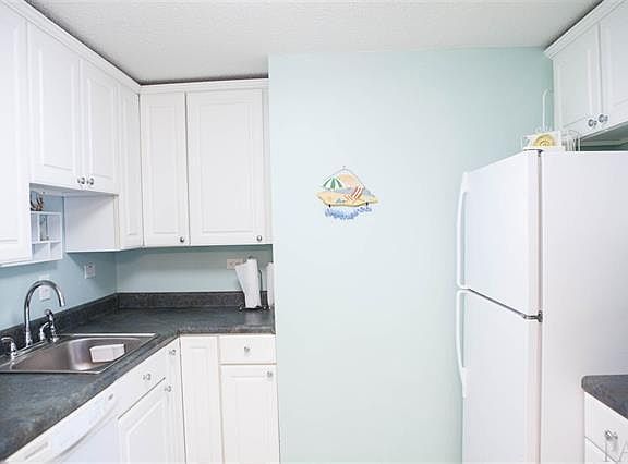 4th image of 1625 Bulevar Mayor APT K5
