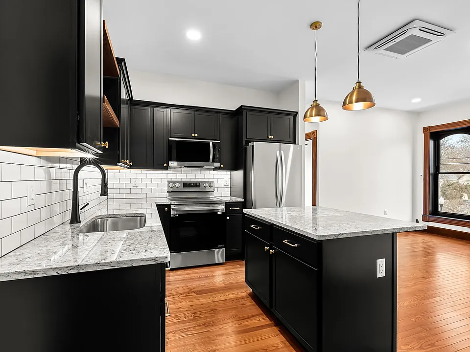 51 E Main St #2