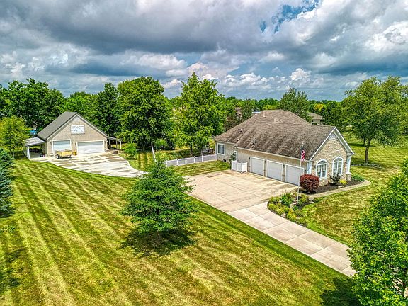 4th image of 6570 Irish Hills Dr