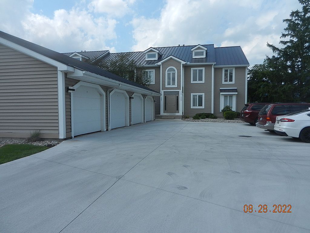 5487 Bayshore Rd, Oregon, OH 43616 Zillow