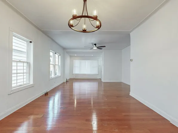 72-04 Manse Street image 4 of 20