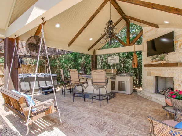 5906 Sugar Bush Drive, Magnolia, TX 77354