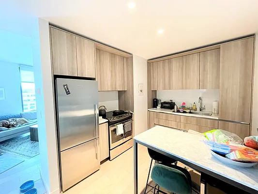 Rented by Cyberapts Management | media 24