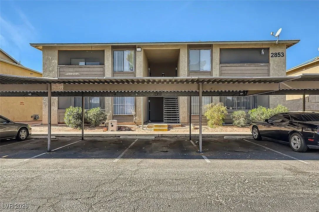 2 bed, 2.0 bath, $1,300 — Photo 1
