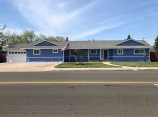 6449 Estelle Ave, Riverbank, CA 95367