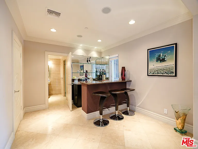 18047 Karen Dr — Photo 16
