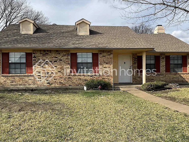 1325 Clearview Dr — Photo 1