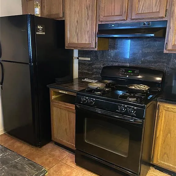 4262 Parkview Ct — Photo 8