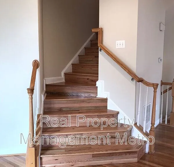 10519 Old Ellicott Cir — Photo 23