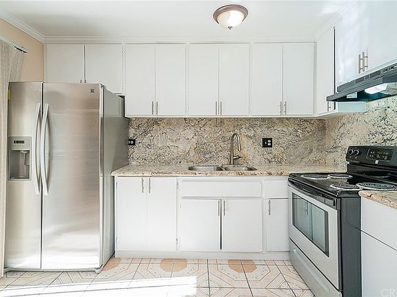 2nd image of 7301 Lennox Ave Unit E08