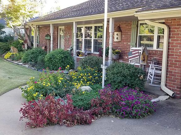 4th image of 2508 Hummingbird Ln