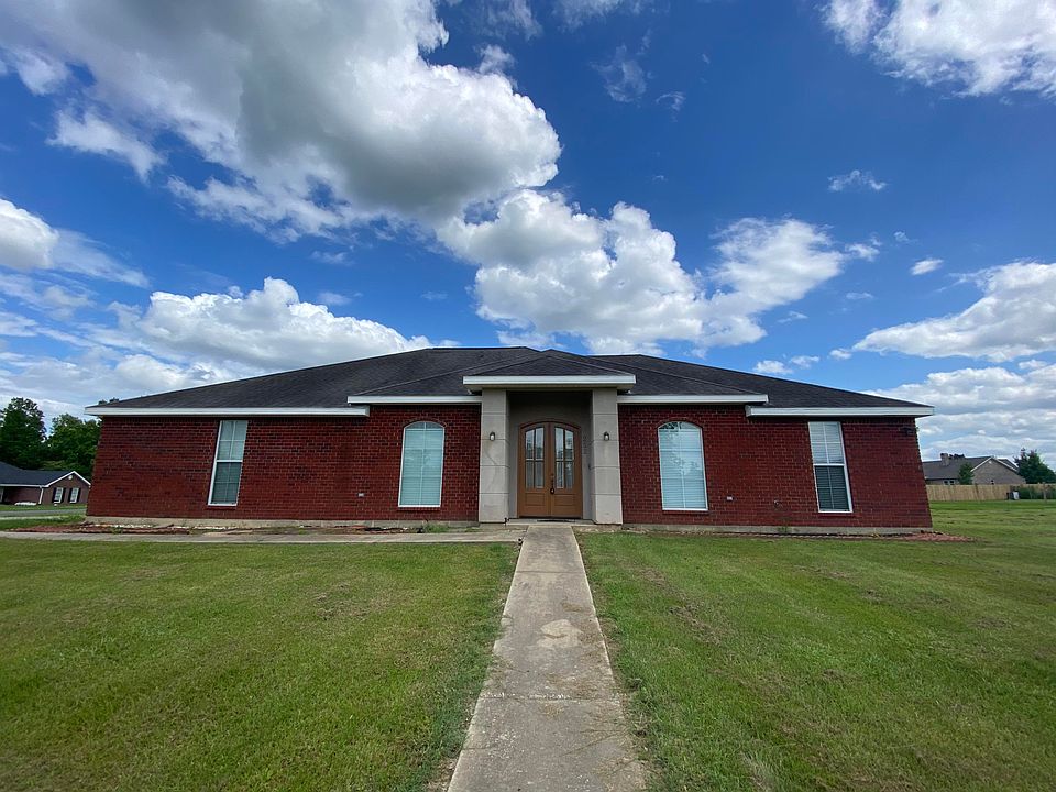 1st image of 252 Delia Dr