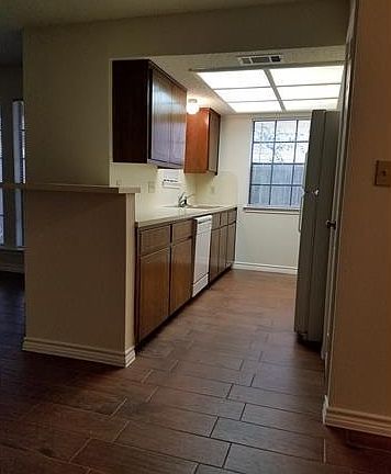 2nd image of 8804 Cainwood Ln #B