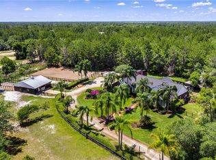 520 Valley Stream Dr, Geneva, FL 32732