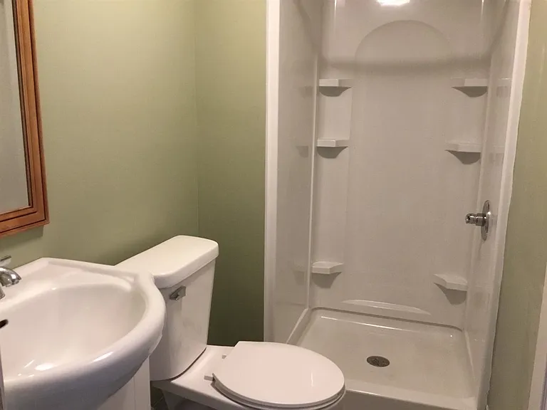 930 Emerald St #3A — Photo 22