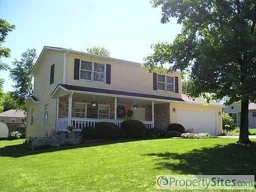 1st image of 210 N Beechwood Dr
