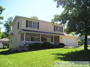 210 N Beechwood Dr, Ellettsville, IN 47429