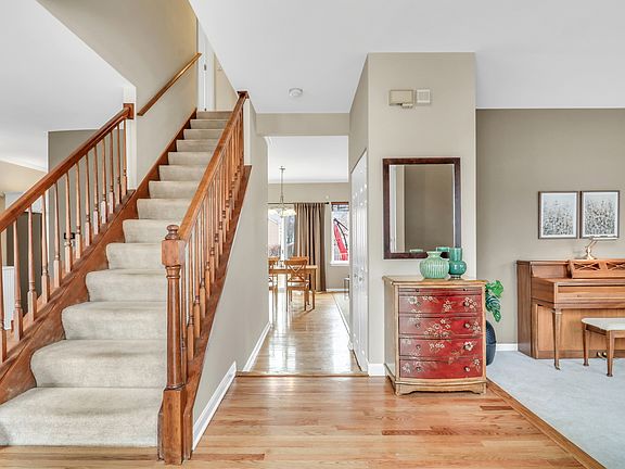 4th image of 7817 Cascade Way