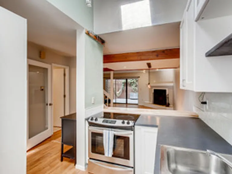 3135 Bell Dr — Photo 6
