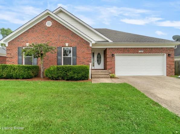 7709 Kenbrook Pl, Louisville, KY 40258