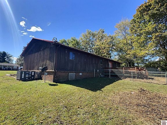 4th image of 236 Grove Ln