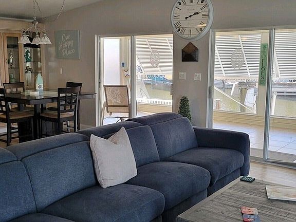 4th image of 3089 Skipper Ln