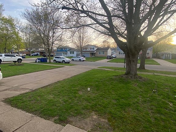 5th image of 72 E Summerset Ln