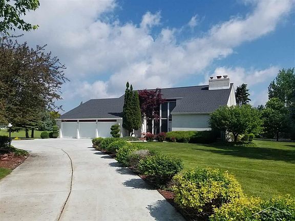 3rd image of 4832 Pebworth Pl