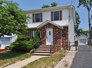 40 Orchard Pl, Maywood, NJ 07607