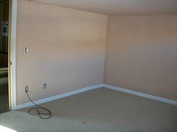 5th image of 32167 Amelia Ave