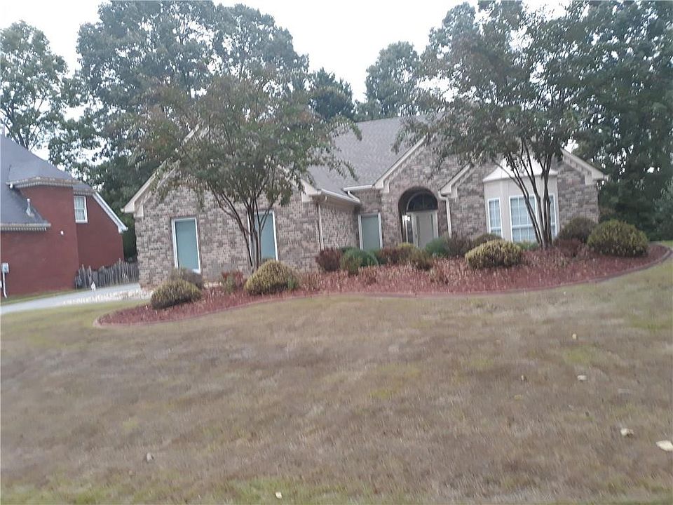 1st image of 2405 Sawtooth Oak Dr