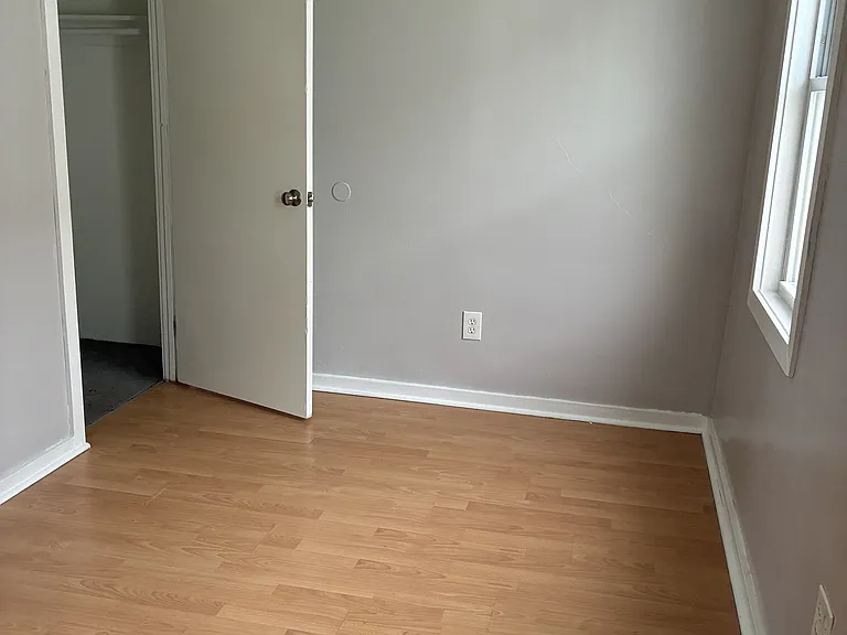 499 Rivet St #3 — Photo 5