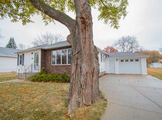 1108 15th St, Milford, IA 51351