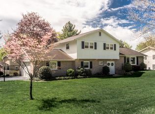 2849 Brookfield Rd, Lancaster, PA 17601