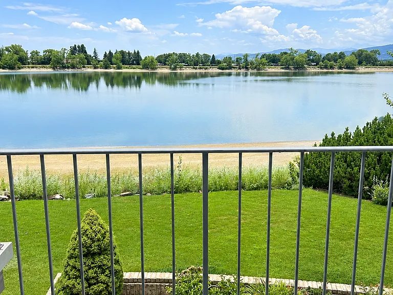 Lakeviews