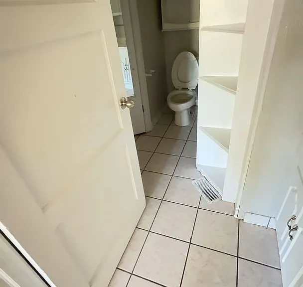 104 Boswell St — Photo 18