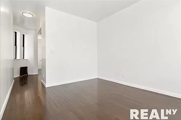 Rented by REAL New York | media 7