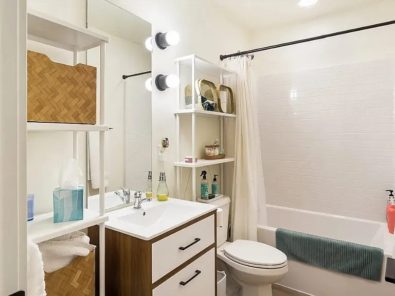 701 S Arizona St #201 — Photo 5
