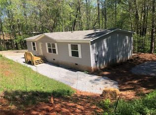 227 Mountain Lake View Dr, Jasper, GA 30143