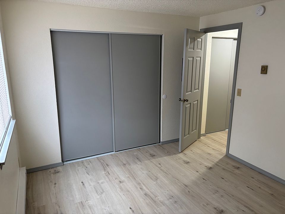 2nd image of 6205 Lakewood Dr W #120