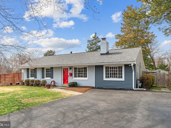 5008 Terrell St, Annandale, VA 22003