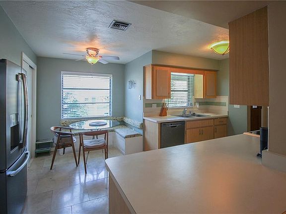 4th image of 204 Talley Dr