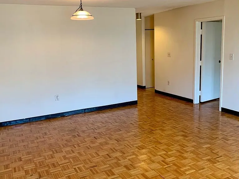 566 Commonwealth Ave #303 — Photo 4